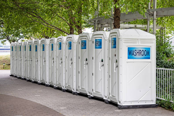 Best High-end porta potty rental  in Memphis, FL