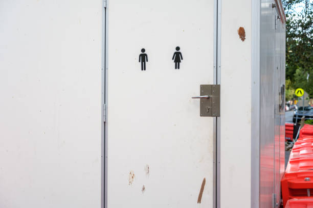 Best Temporary restroom rental  in Memphis, FL